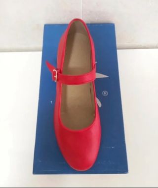 ZAPATOS DE SEVILLANAS 