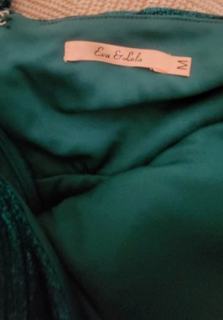 Vestido fiesta verde brillante un hombro