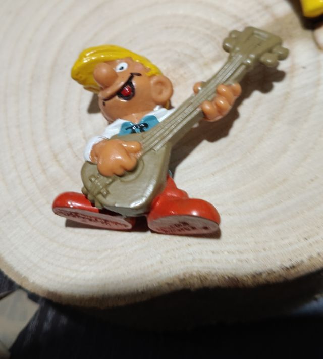 3 Puffi Musicisti con Tronchetto