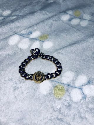Pulsera Guess Chapada en Oro muy buen estado 
