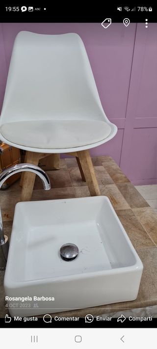 Sillón de peluquería negro