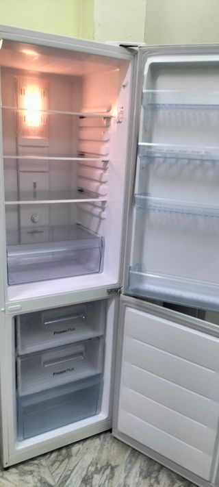 Nevera Daewoo No Frost 185x60 cm