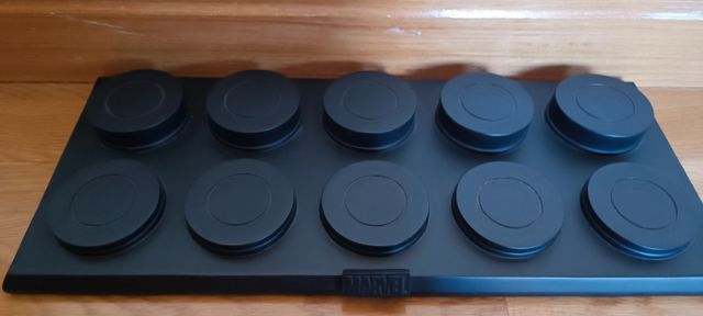 Base Figuras Marvel Colección