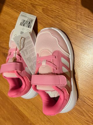 Deportivas Adidas 25 niña rosas