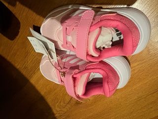 Deportivas Adidas 25 niña rosas