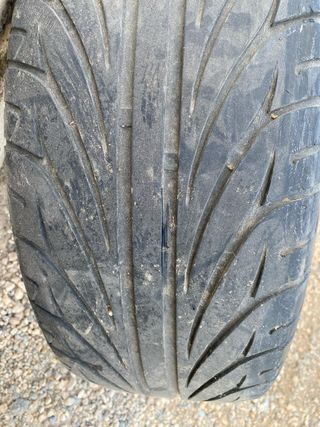 Neumáticos de coche