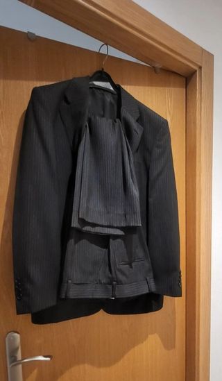 Traje de chaqueta gris hombre