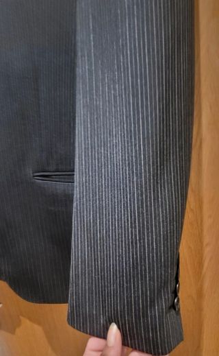 Traje de chaqueta gris hombre