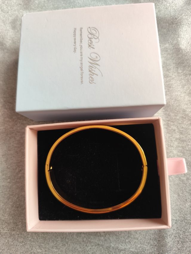 Bracciali in oro eliminato 18 carati