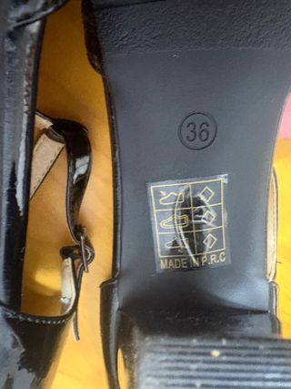 Zapatos de tacones negro