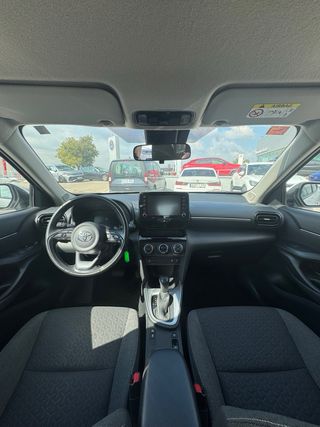 Toyota Yaris Cross 2023 por 241€/mes