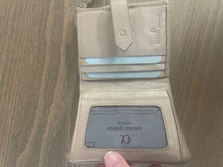 Cartera de piel Antonio Pulido beige