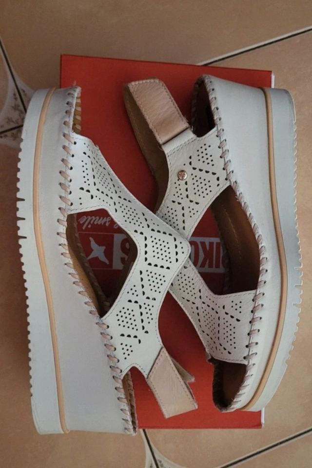 Pikolinos Cuña Beige Talla 40