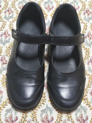 Zapatos Pablosky niña negros talla 38