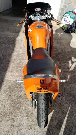 Yamaha TZR 86cc modelo CHECA año 1998-2000.