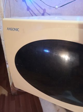 Microondas Ansonic P70N17P-305A