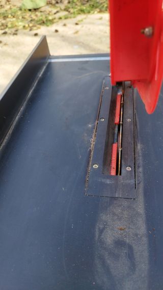 Sierra de mesa para cortar azulejos