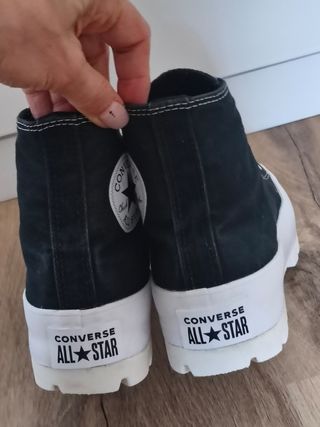 Converse con plataforma talla 40 color negro