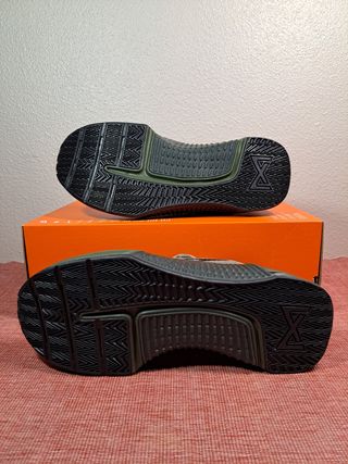 NIKE METCON 9 T42