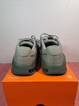 NIKE METCON 9 T42