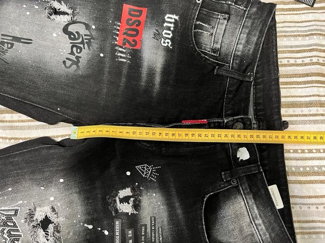 Shorts Dsquared2 neri con stampe