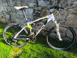 Bicicleta MMR Doble Suspensión