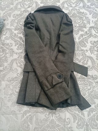 Abrigo Zara Militar Gris Talla XS
