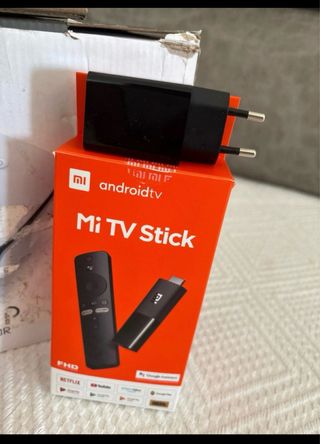 Proyector y Mi TV Stick Nuevo