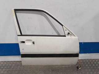 PUERTA DELANTERA DERECHA VOLVO SERIE 440