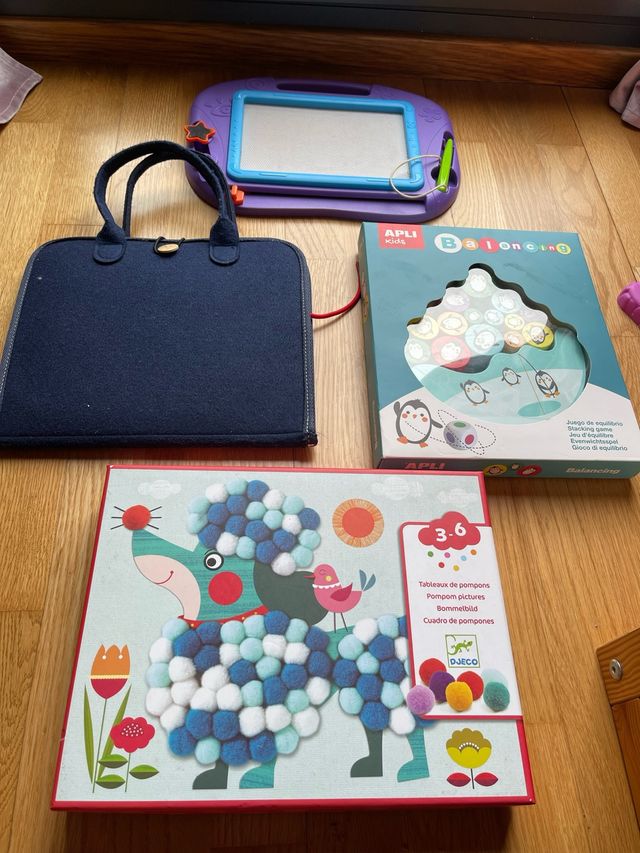 3 Juegos Psicomotricidad y Pizarra Magnética