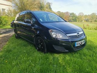 Opel Zafira 2010