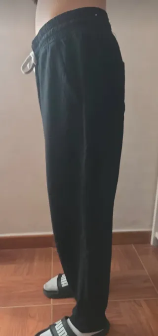 Pantalón lino negro Lefties