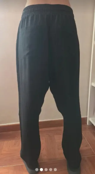 Pantalón lino negro Lefties