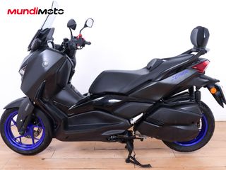YAMAHA X-MAX 300 