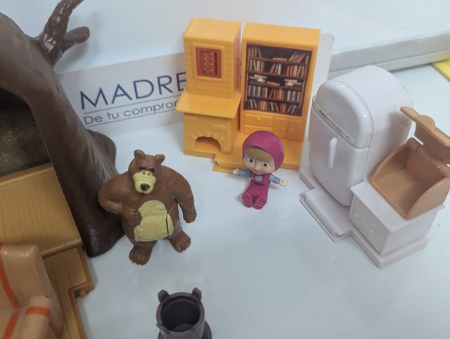 Casa de muñecas Masha y el Oso