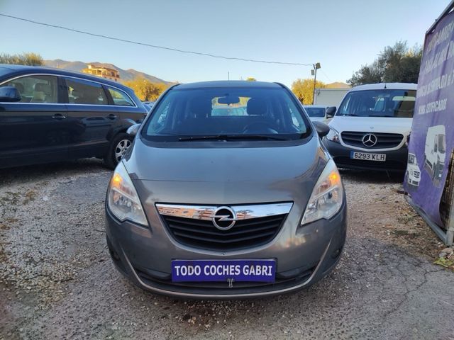 Opel Meriva 2010