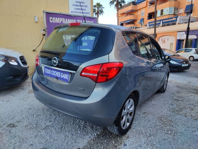 Opel Meriva 2010
