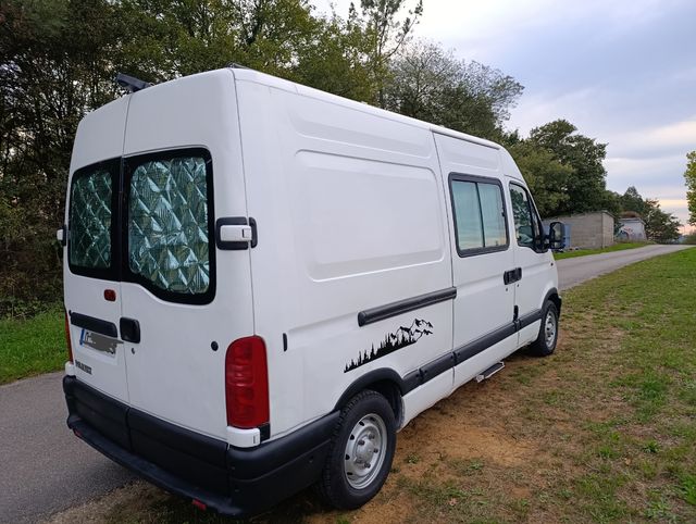 Renault Master camper 2.5 año 2000