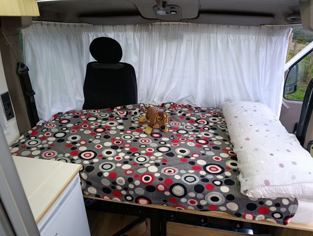 Renault Master camper 2.5 año 2000