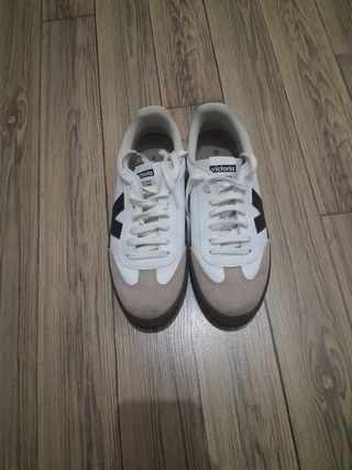 Zapatillas Victoria plataforma beige/blanco