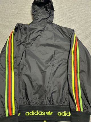 Sudadera Adidas reversible negra y amarilla