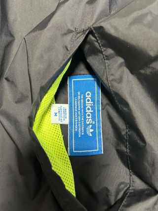 Sudadera Adidas reversible negra y amarilla