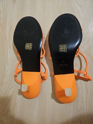 Sandalias Bimba y Lola Naranja Talla X