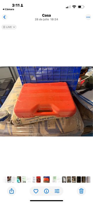 Taladro percutor con maletín 40€