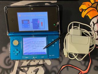 Nintendo 3DS Azul + Juego y Accesorios