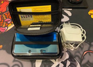Nintendo 3DS Azul + Juego y Accesorios