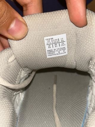Zapatillas ASICS Beige/Gris