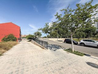 Terreno en venta en Fonteta de Sant Lluís en Valencia