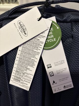 Mochila Eastpak Tecum M Azul Nueva a estrenar.