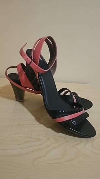 Sandalias Camper Negras y Rosas